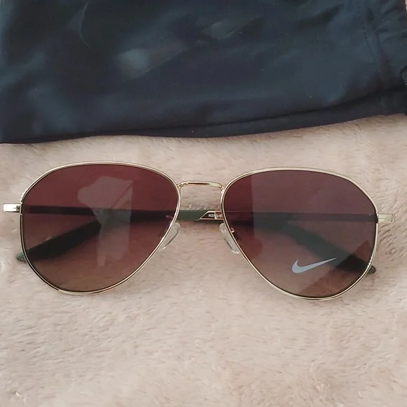 Nike Ascendant Aviator Sunglasses - Picture 3 of 9